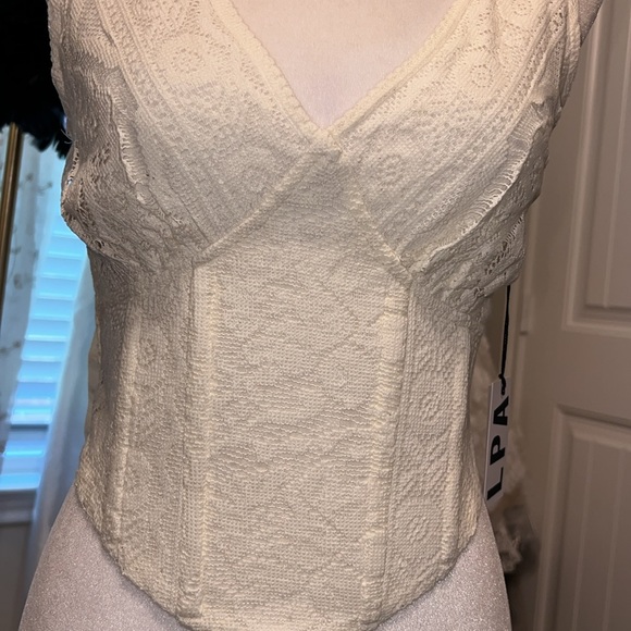 LPA Alec Top in Cannoli Cream - Picture 12 of 17